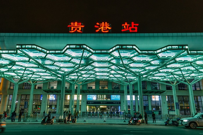 工程名称：vwin德赢官网-贵港高铁站广场ETFE膜结构雨棚